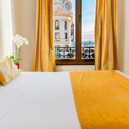 Hostal Josefina-Gran Via Madrid Eksteriør billede