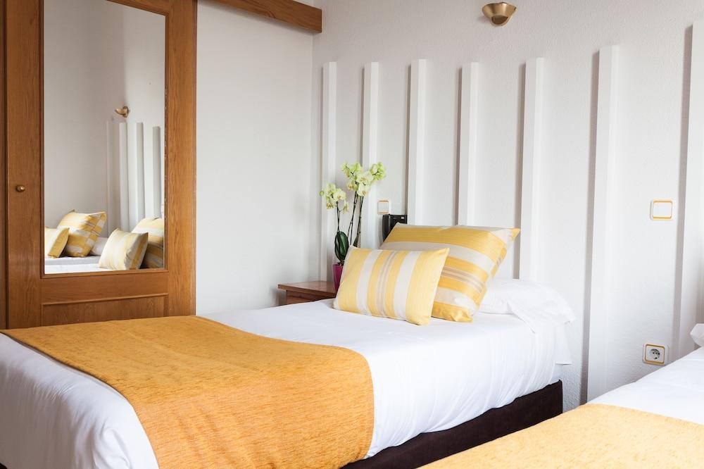 Hostal Josefina-Gran Via Madrid Eksteriør billede
