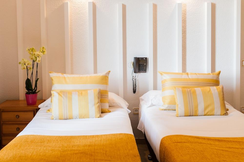 Hostal Josefina-Gran Via Madrid Eksteriør billede