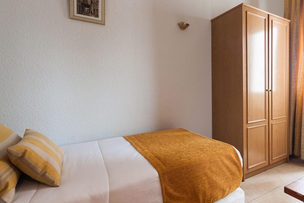 Hostal Josefina-Gran Via Madrid Eksteriør billede