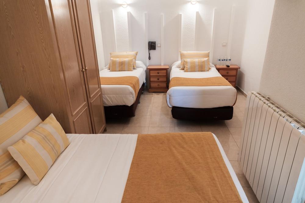 Hostal Josefina-Gran Via Madrid Eksteriør billede